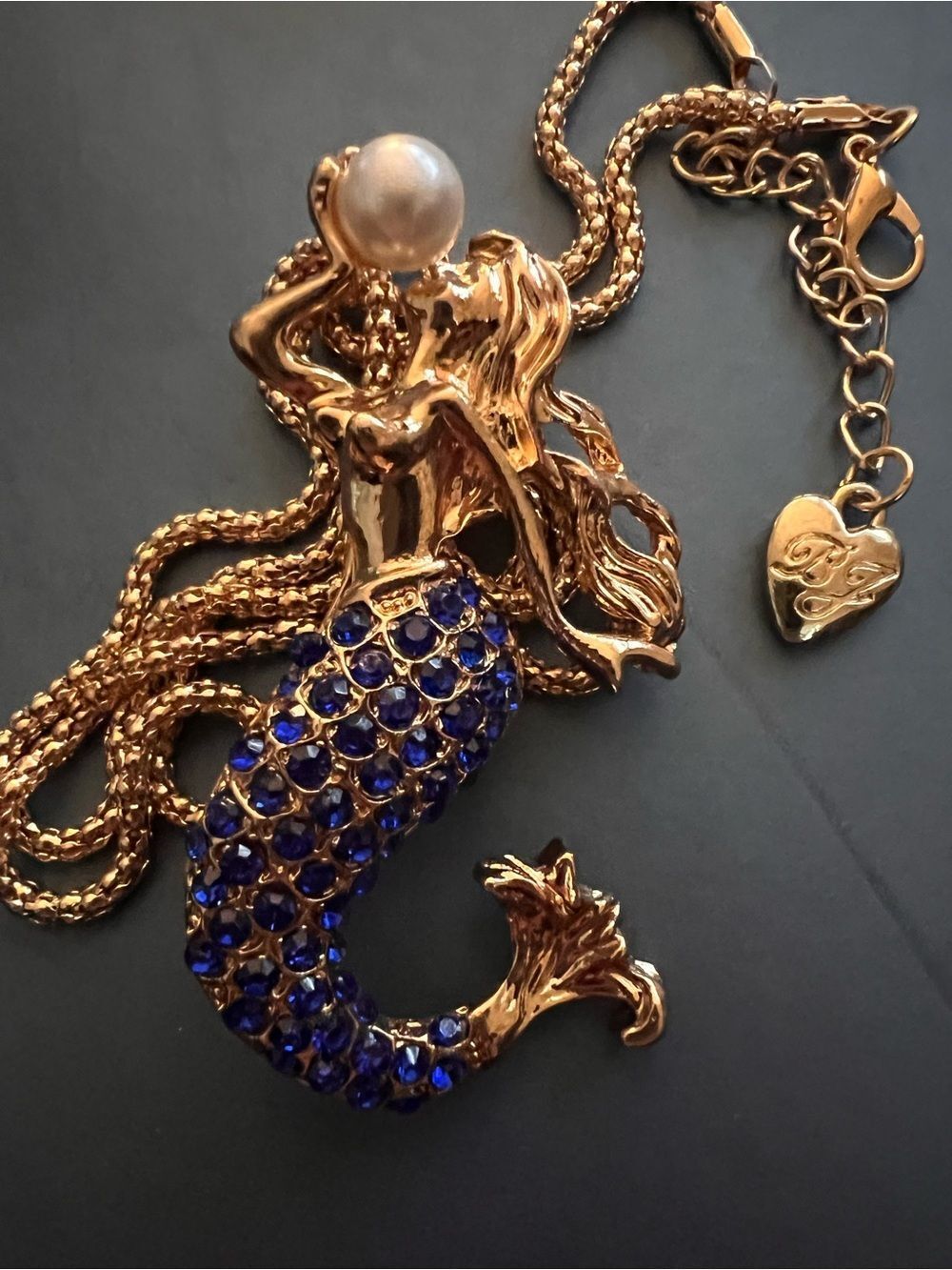 Betsey Johnson Mermaid Necklace/brooch with Blue Crystal Tail and Faux Pearl - Picture 4 of 9